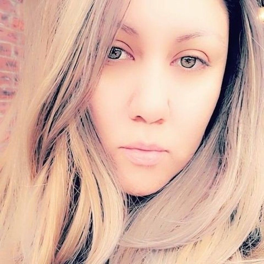 Meet your Posher, Blanca